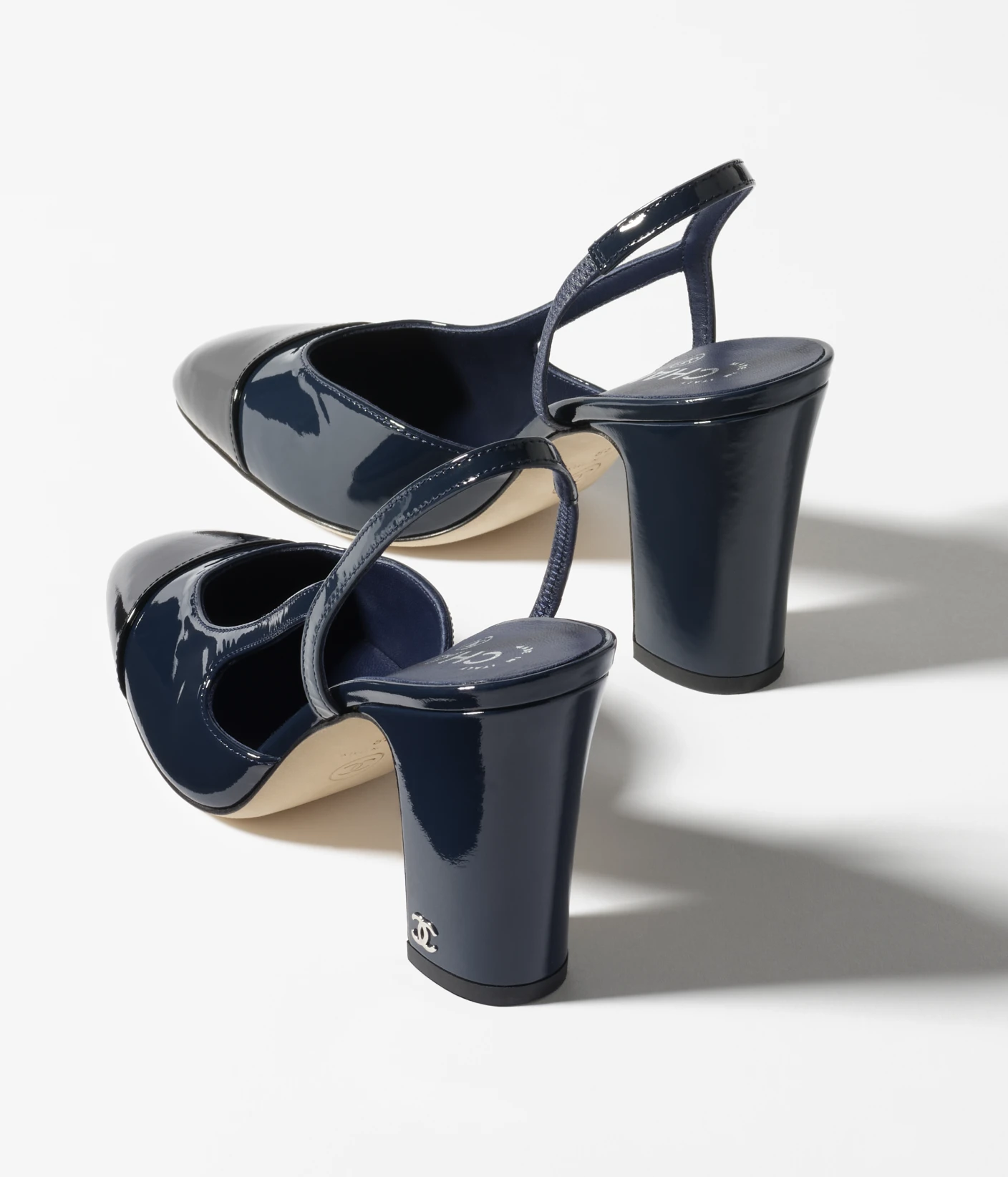 Chanel 2024/25 Métiers d’art Slingbacks - Image 3